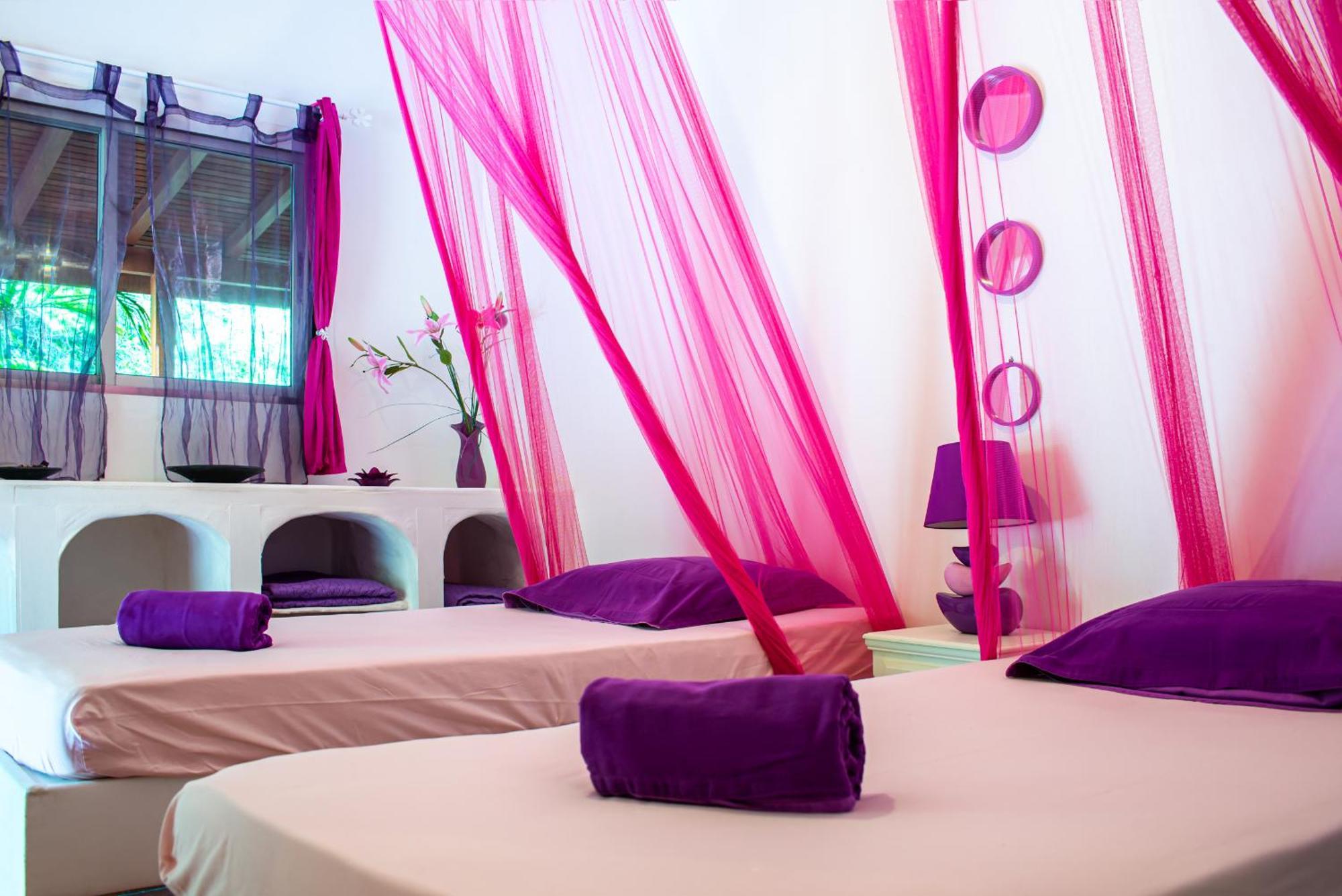 Au Jardin Des Colibris Ecolodge&Spa Deshaies Esterno foto